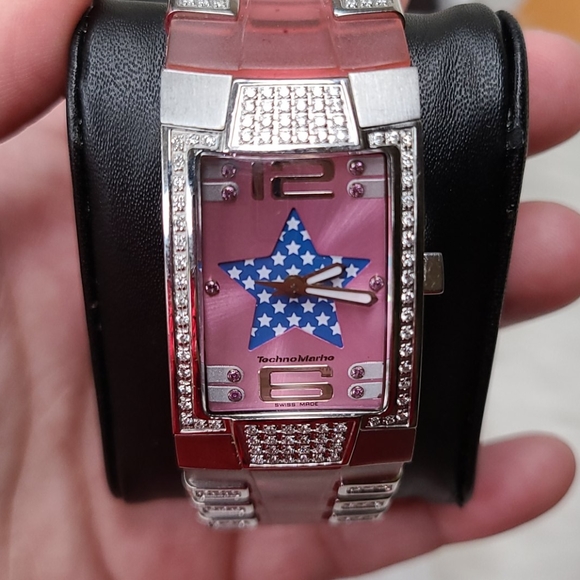 TECHNOMARINE PINK STAR XS LADY DIAMONDS WATCH - Picture 8 of 16